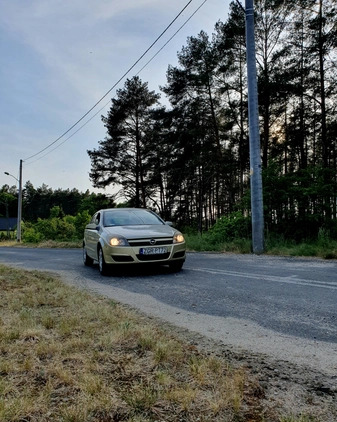 Opel Astra cena 7800 przebieg: 257000, rok produkcji 2004 z Płock małe 154